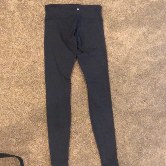 SOLD. Lululemon Wunder unders - Picture 2 of 5